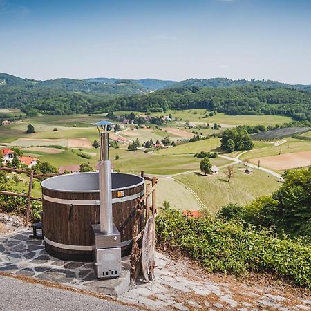 Veliki Kamen Authentic Countryside Villa With Hot Tub מראה חיצוני תמונה